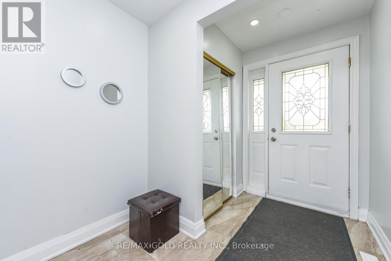 3773 Darla Drive, Mississauga, ON photo 2