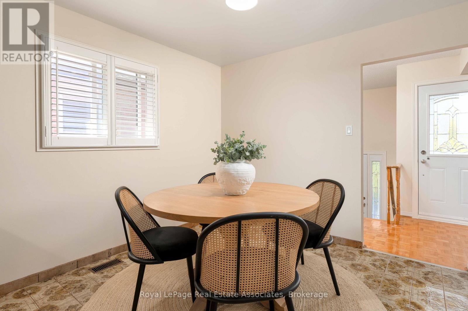 7 Capstan Court, Toronto, ON photo 17