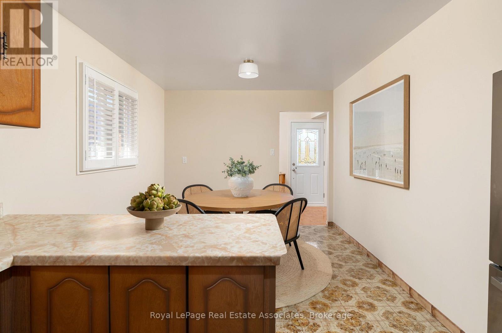 7 Capstan Court, Toronto, ON photo 18