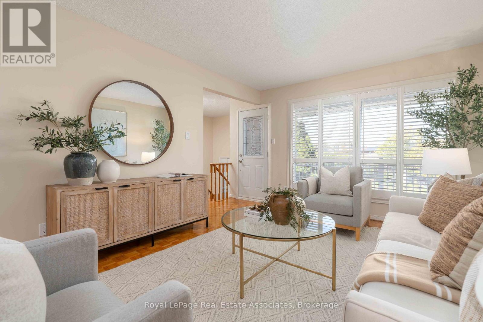 7 Capstan Court, Toronto, ON photo 7