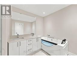 54 Benson Avenue, Mississauga, ON L5H2P4 Photo 19