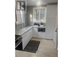 27 Oakview Avenue, Toronto, ON M6P3J3 Photo 8