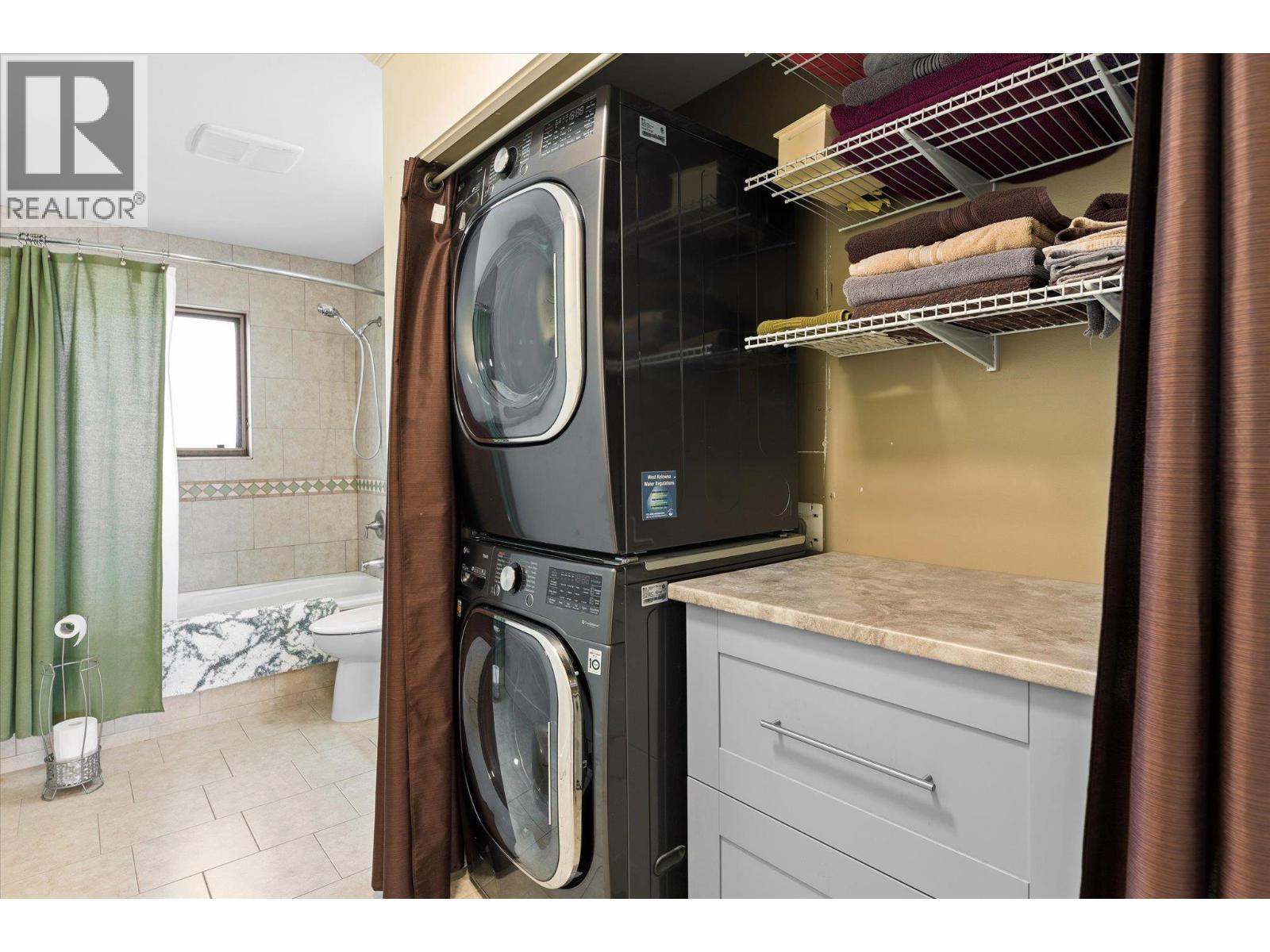  2430 Chieftain Road, West Kelowna