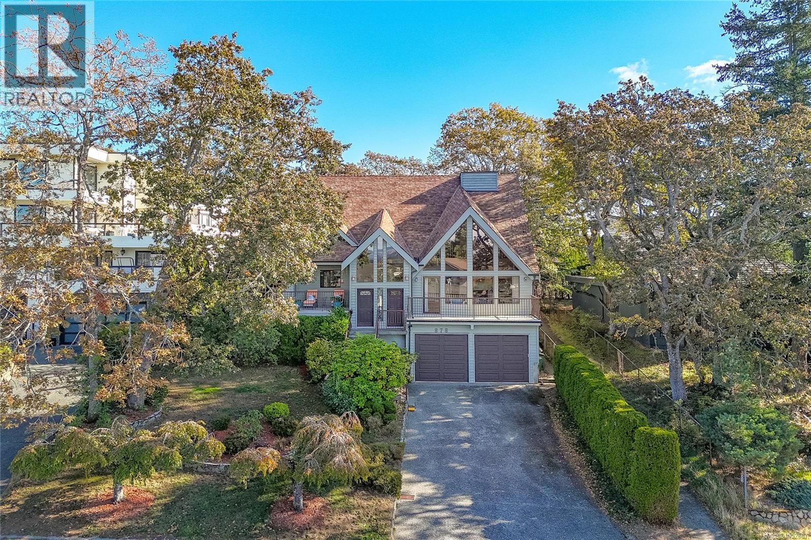 878 Denford Cres - 1