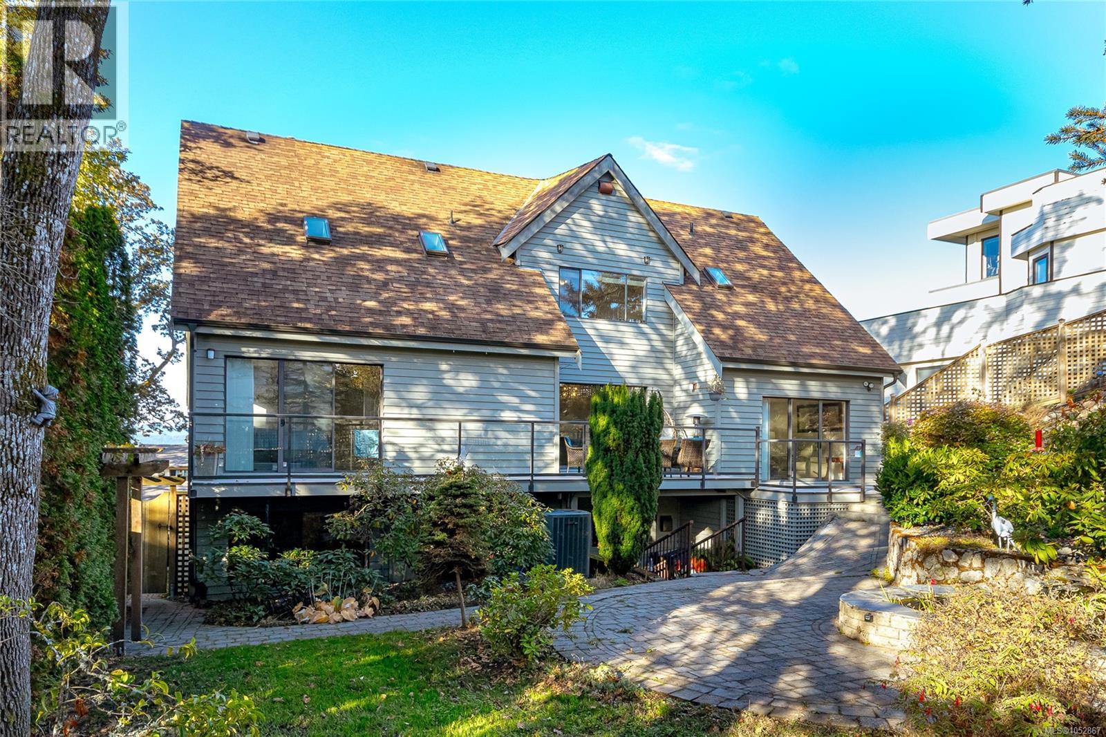878 Denford Cres - 48