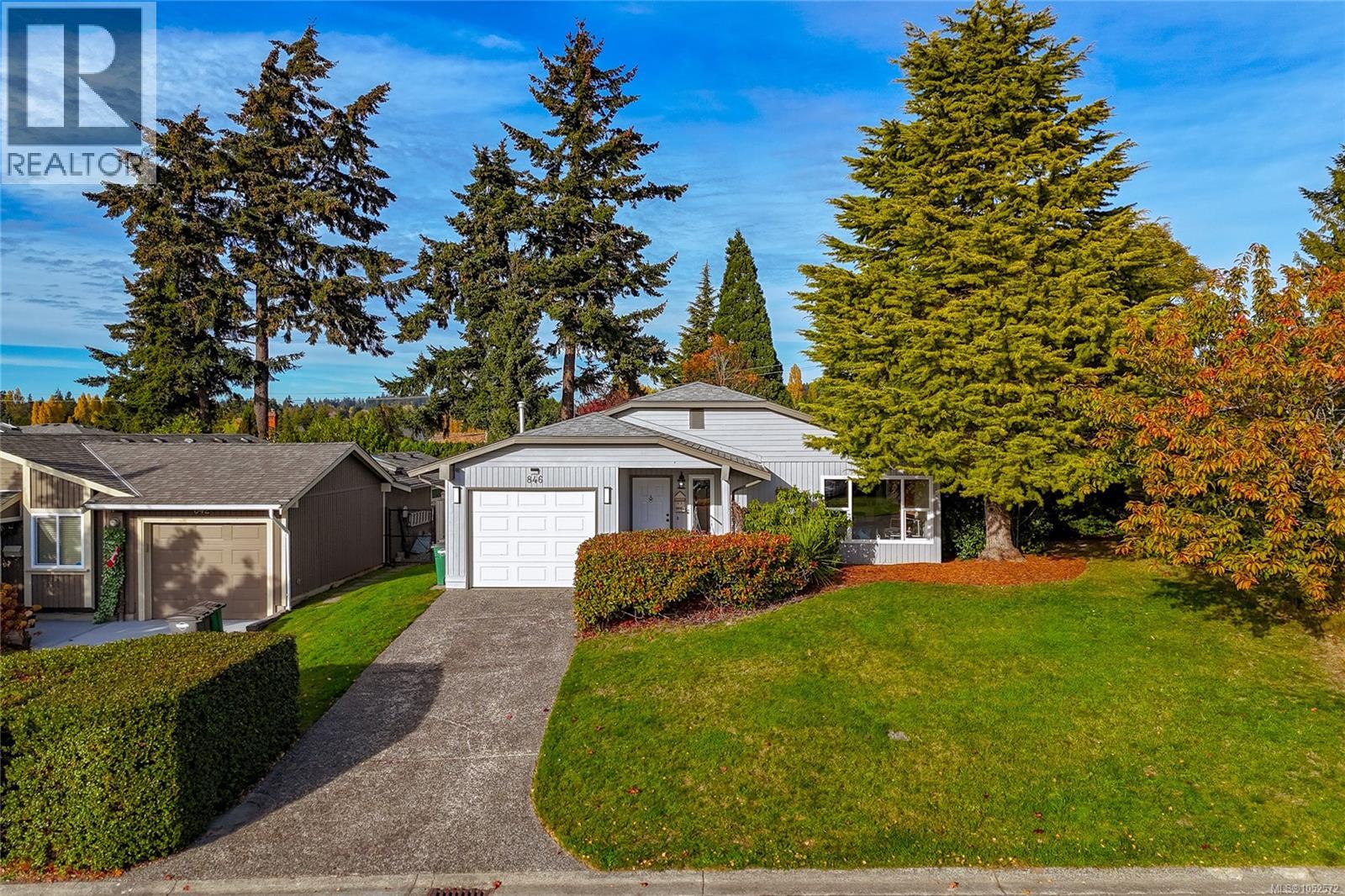  846 Pepin Crescent, Saanich