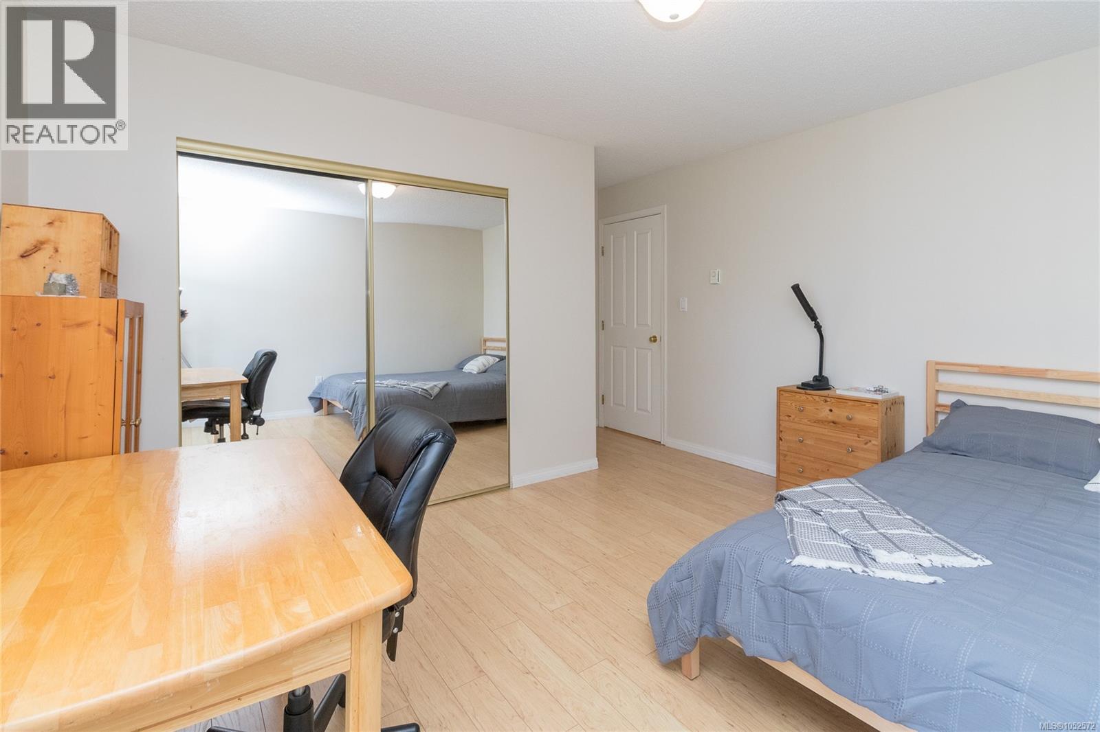  846 Pepin Crescent, Saanich