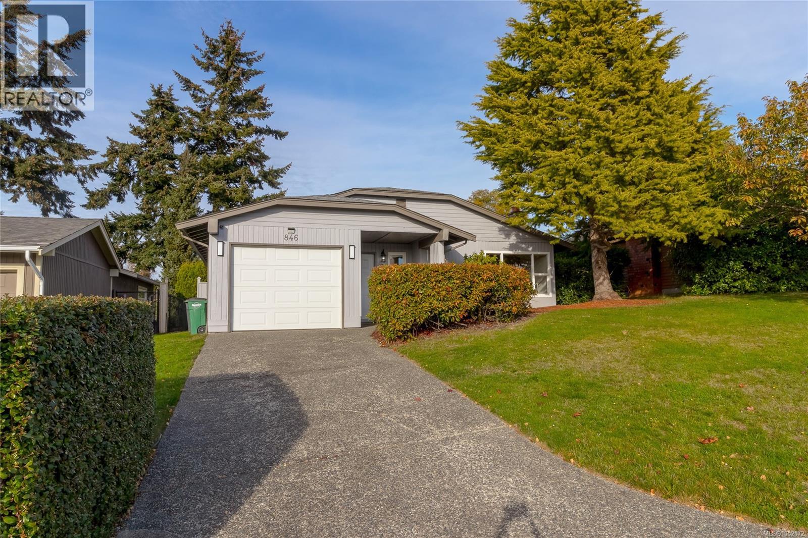 846 Pepin Cres - 2