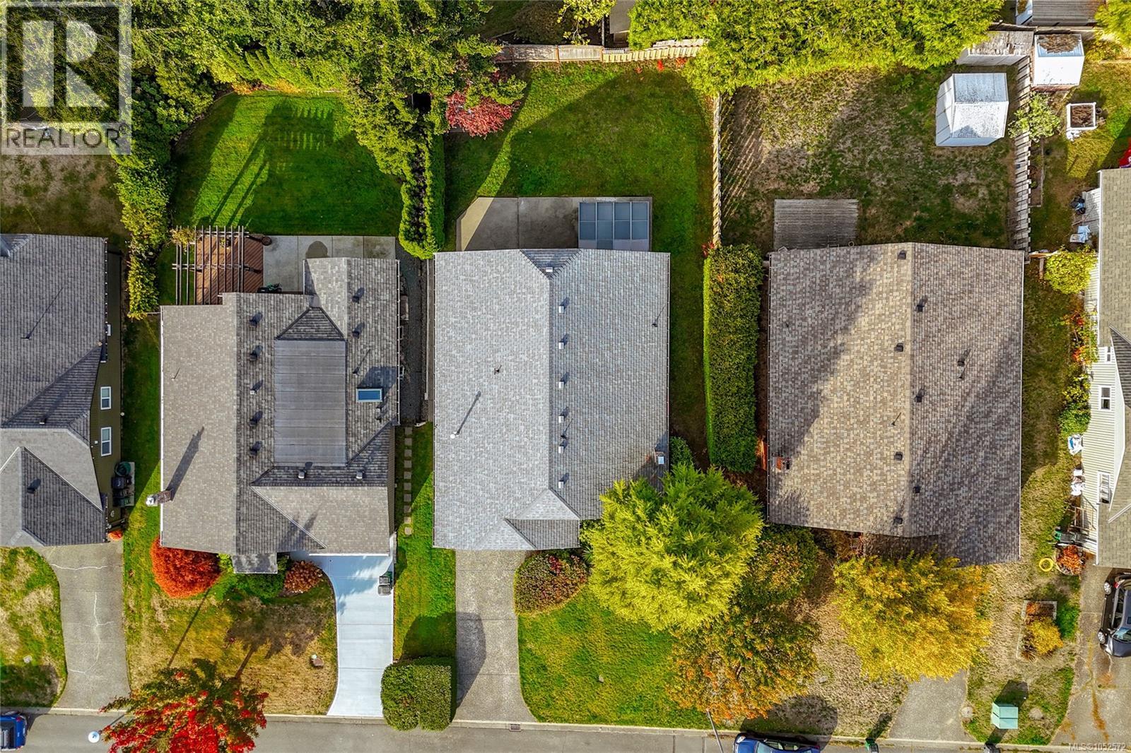  846 Pepin Crescent, Saanich