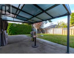 846 Pepin Cres, Saanich, BC V8Z6V6 Photo 31