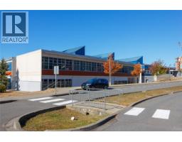 846 Pepin Cres, Saanich, BC V8Z6V6 Photo 38