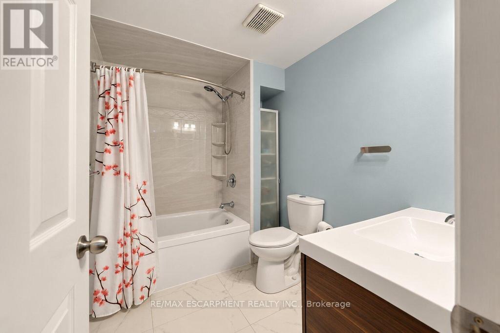 21- 10 Angus Road, Hamilton, ON photo 12