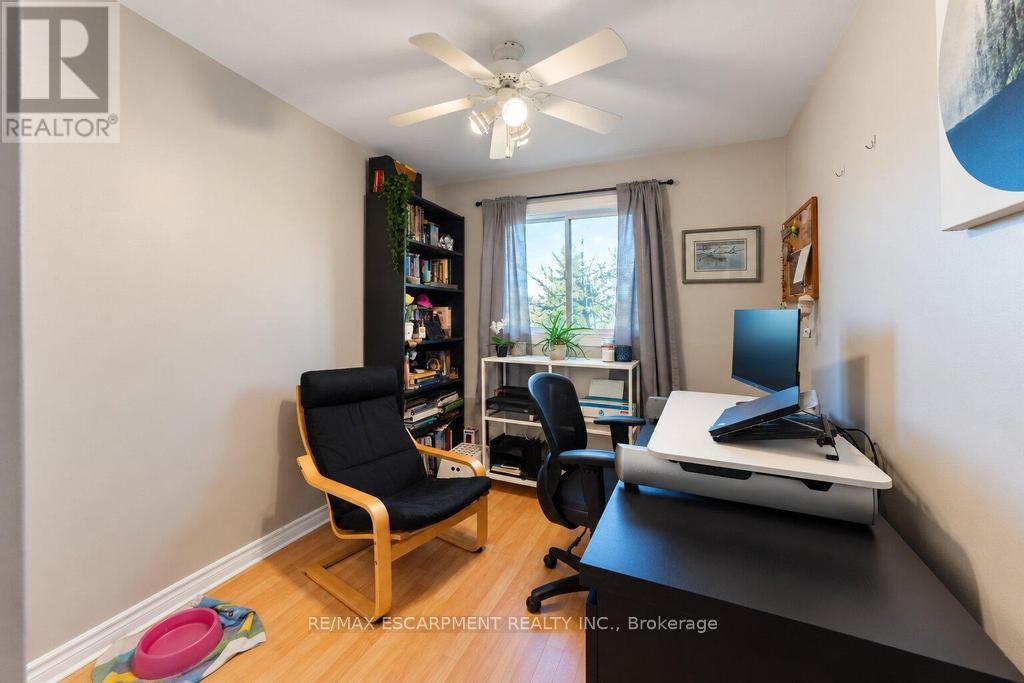 21- 10 Angus Road, Hamilton, ON photo 13