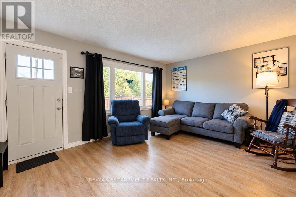 21- 10 Angus Road, Hamilton, ON photo 7