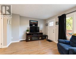 21 - 10 Angus Road, Hamilton, ON L8K6K3 Photo 8