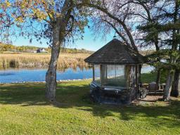 460 Sample Road, Rapid City, MB R0K1W0 Photo 14