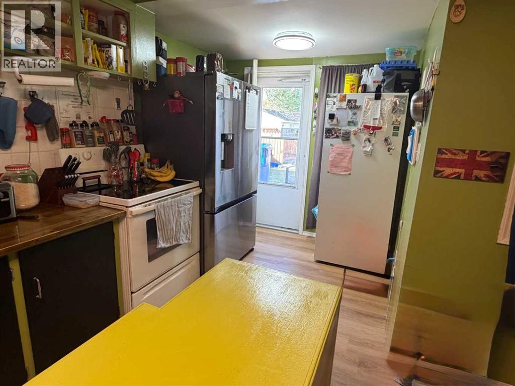 5114 52 Street, photo 15 of 31