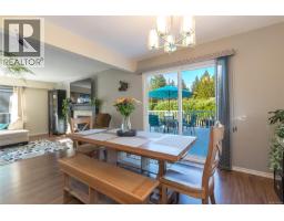 Living room - 1650 Yeo St, Nanoose Bay, BC V9P9C7 Photo 16