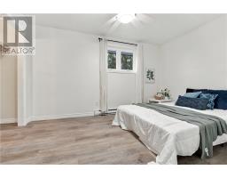 Living room - 15 Clairmont Street, Sudbury, ON P3B3S4 Photo 11
