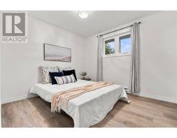 15 Clairmont Street, Sudbury, ON P3B3S4 Photo 14