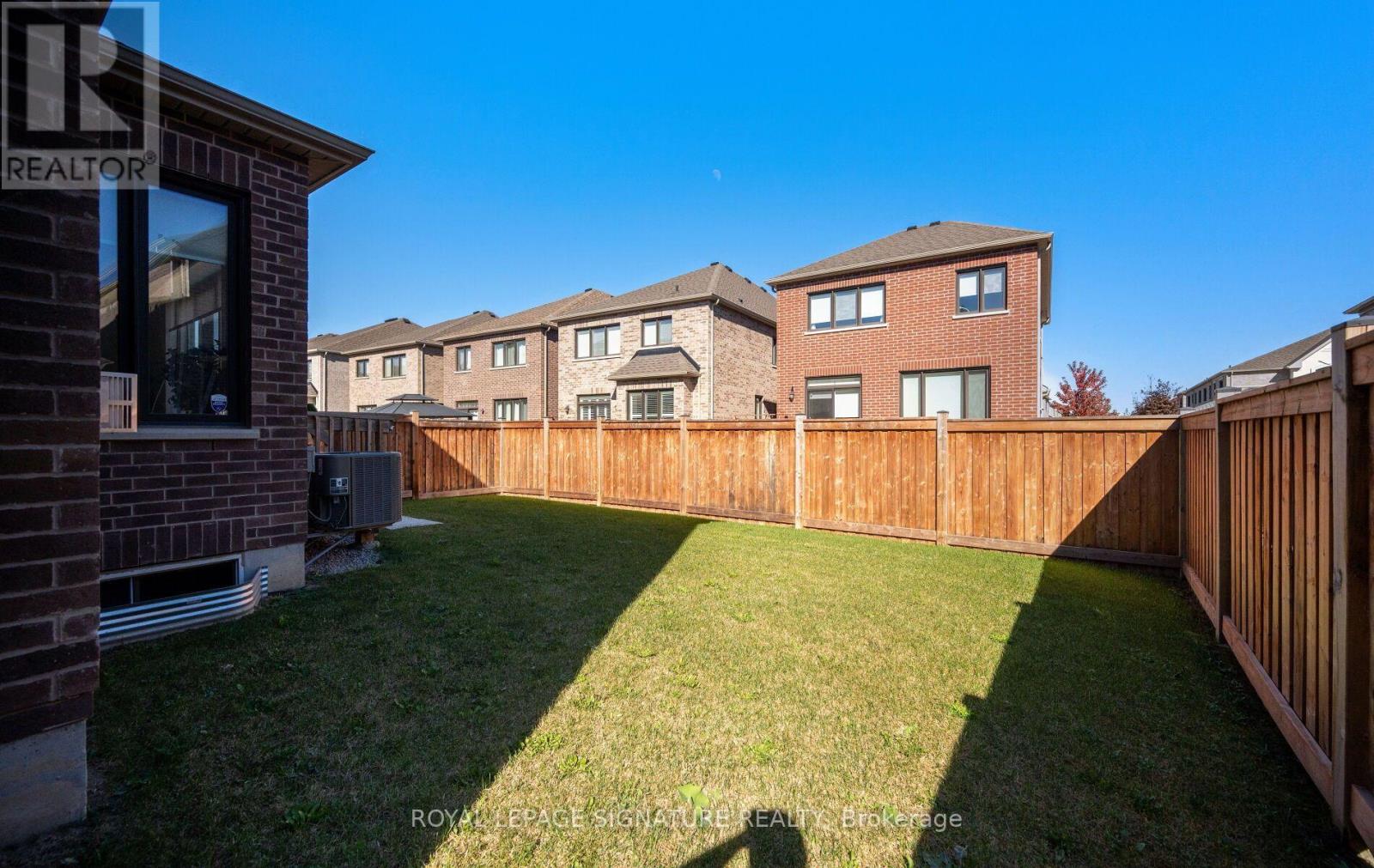 466 Thornborrow Court, Milton, ON photo 28