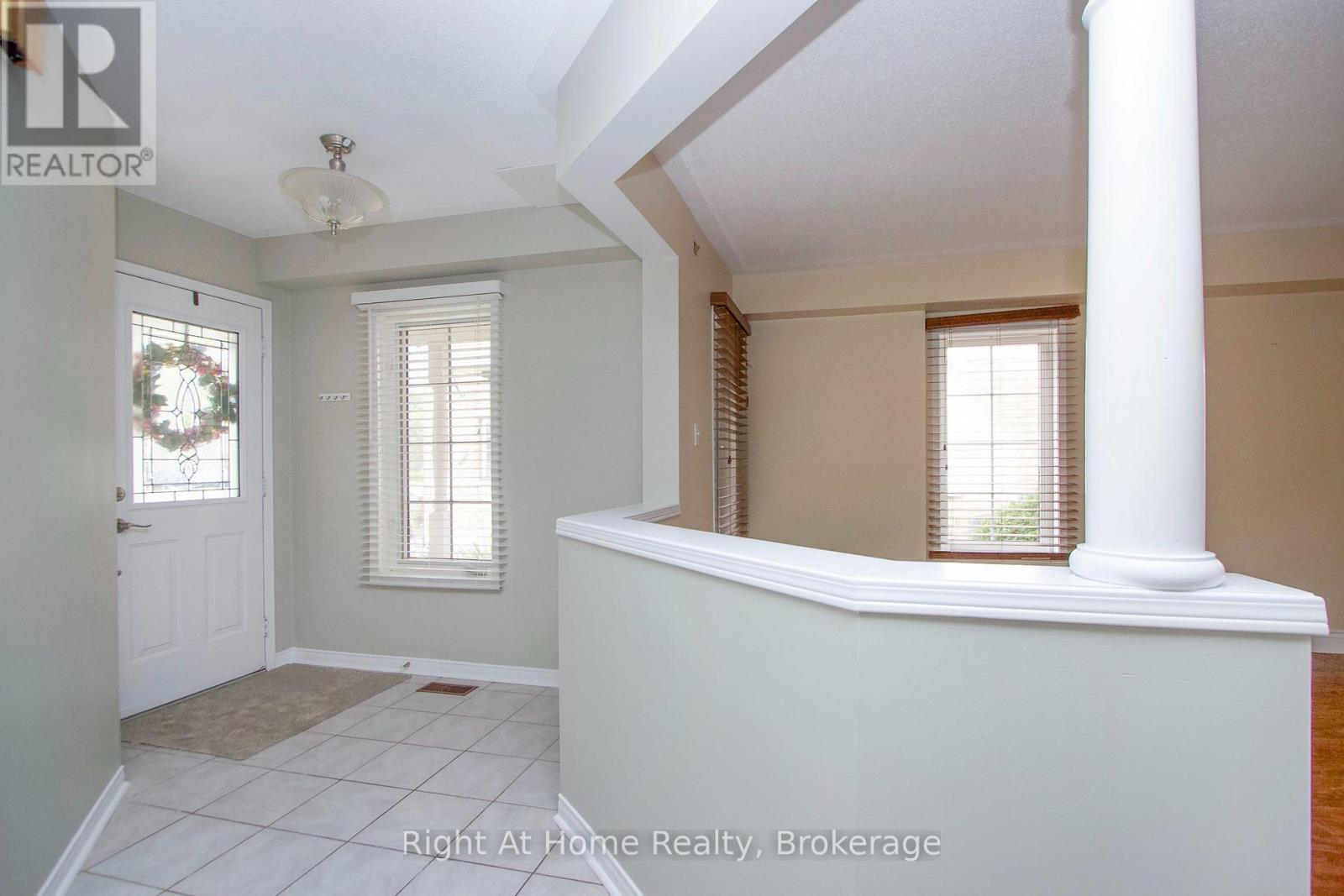 Upper Unit- 75 Millburn Drive, Clarington, ON photo 3