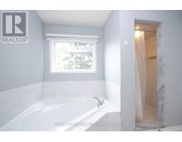 Upper Unit - 75 Millburn Drive, Clarington, ON L1C5L6 Photo 19