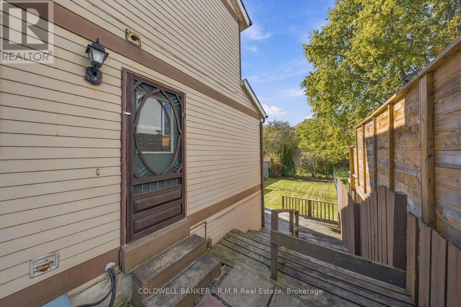152 Londonderry Street, Oshawa, ON photo 33