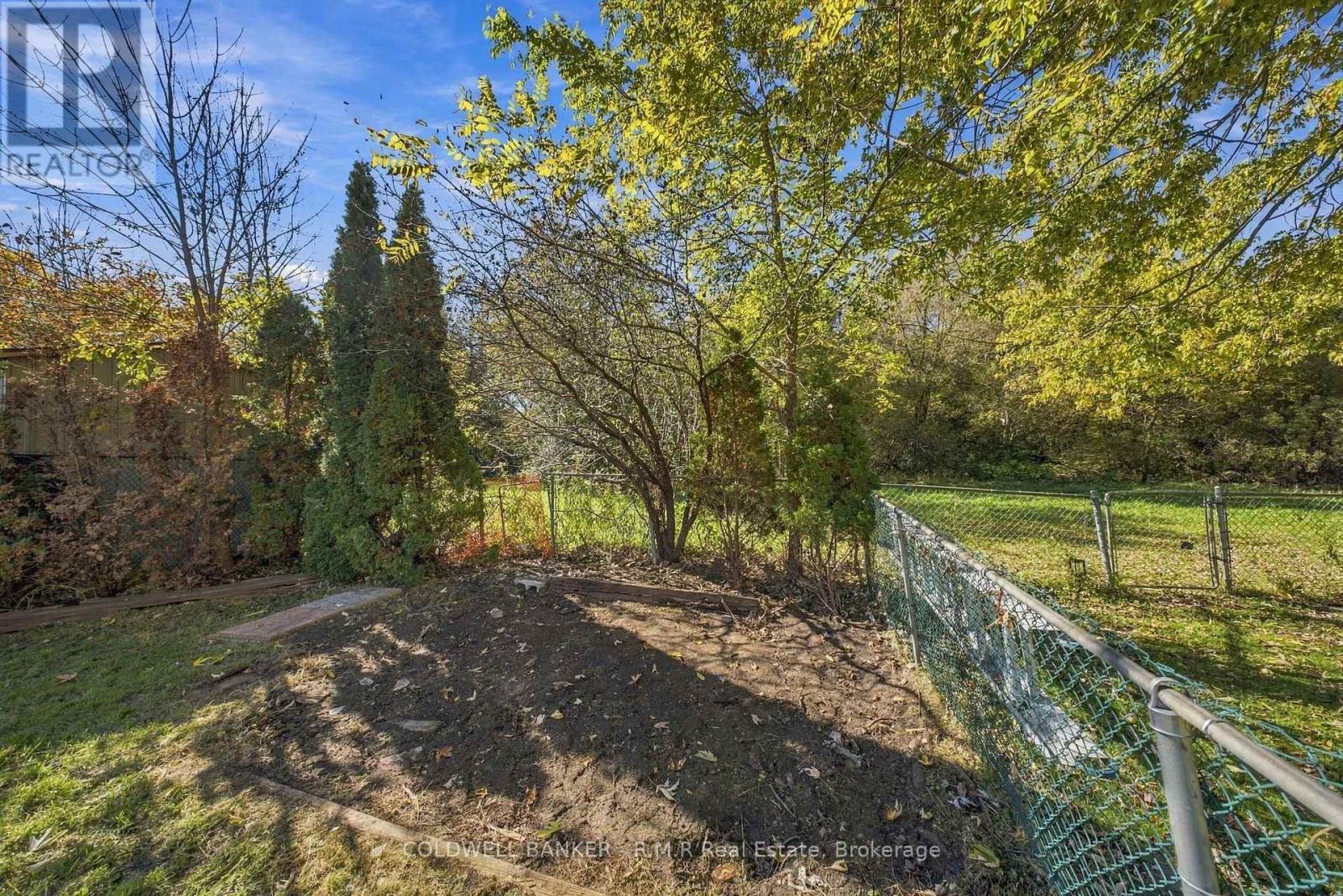 152 Londonderry Street, Oshawa, ON photo 39