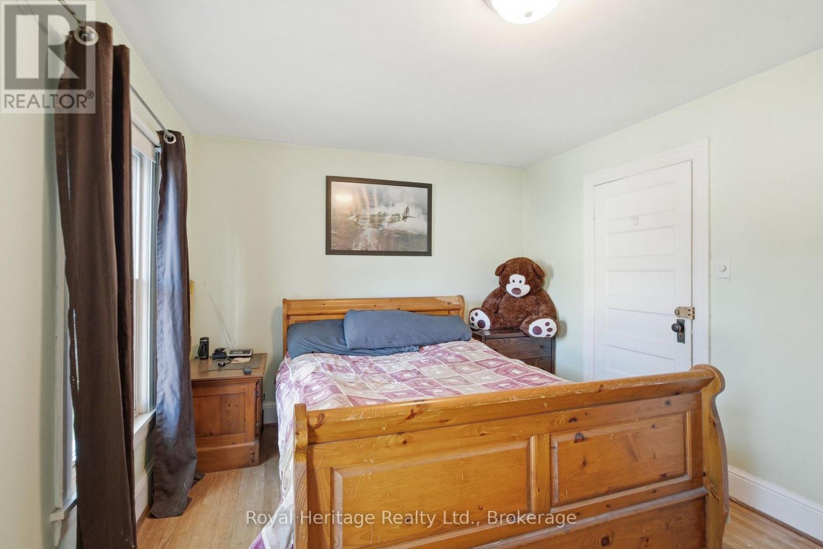165 Colborne Street, Oshawa, ON photo 21