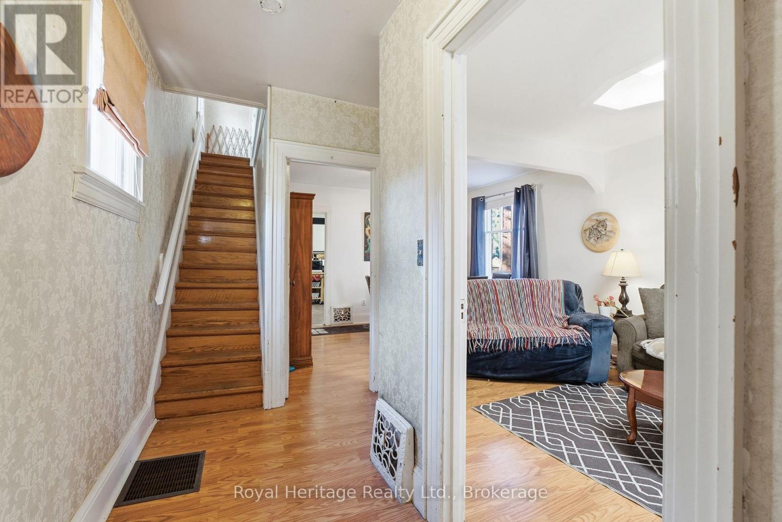 165 Colborne Street, Oshawa, ON photo 6