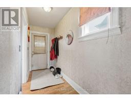 165 Colborne Street, Oshawa, ON L1G1M3 Photo 32