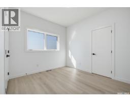 239 Taskamanwa Street, Saskatoon, SK S7V1X3 Photo 23