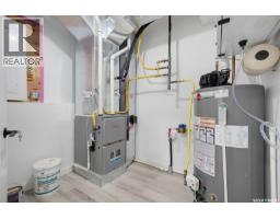 239 Taskamanwa Street, Saskatoon, SK S7V1X3 Photo 27