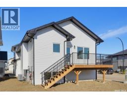 239 Taskamanwa Street, Saskatoon, SK S7V1X3 Photo 32