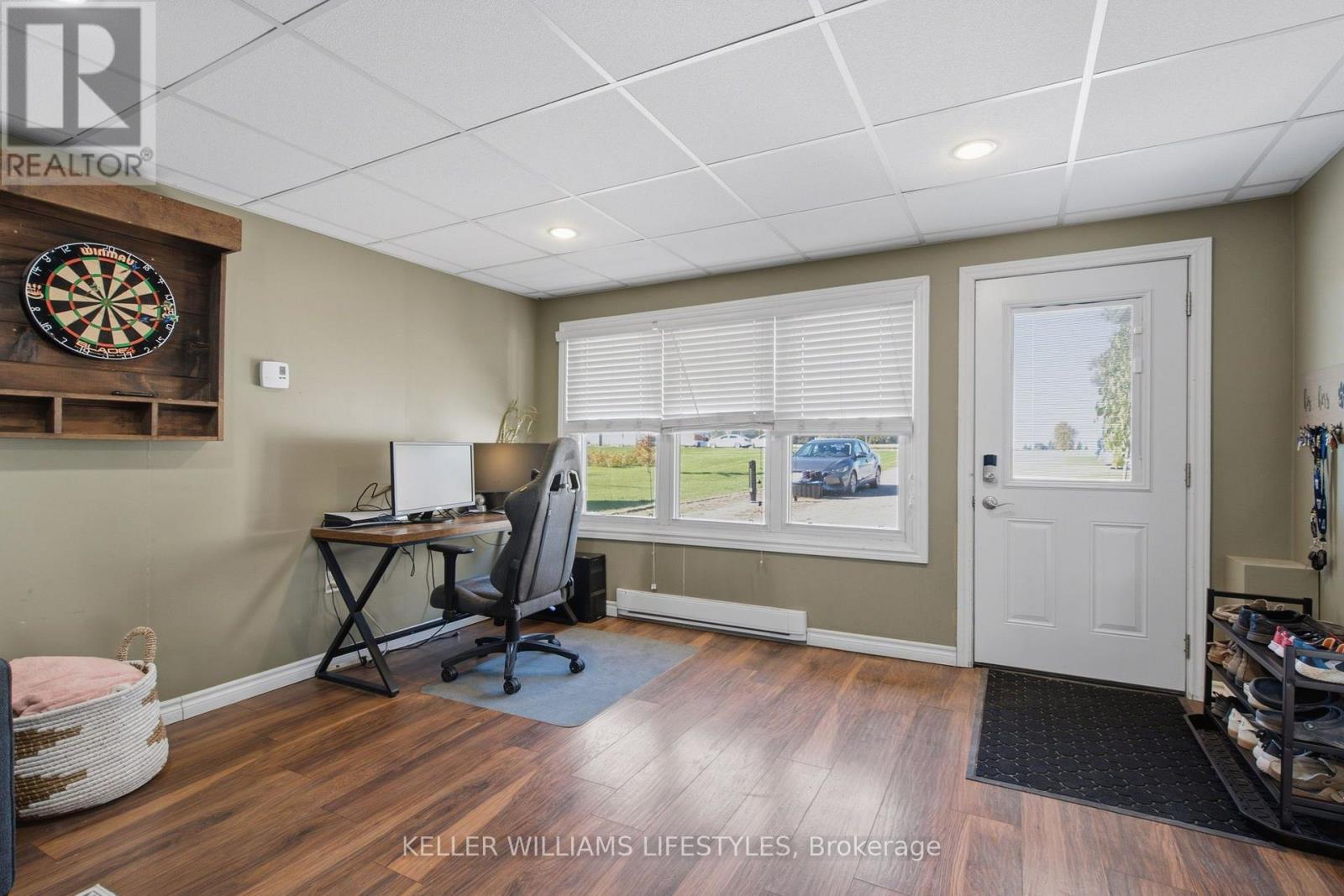 7512 FAIRVIEW ROAD - 17
