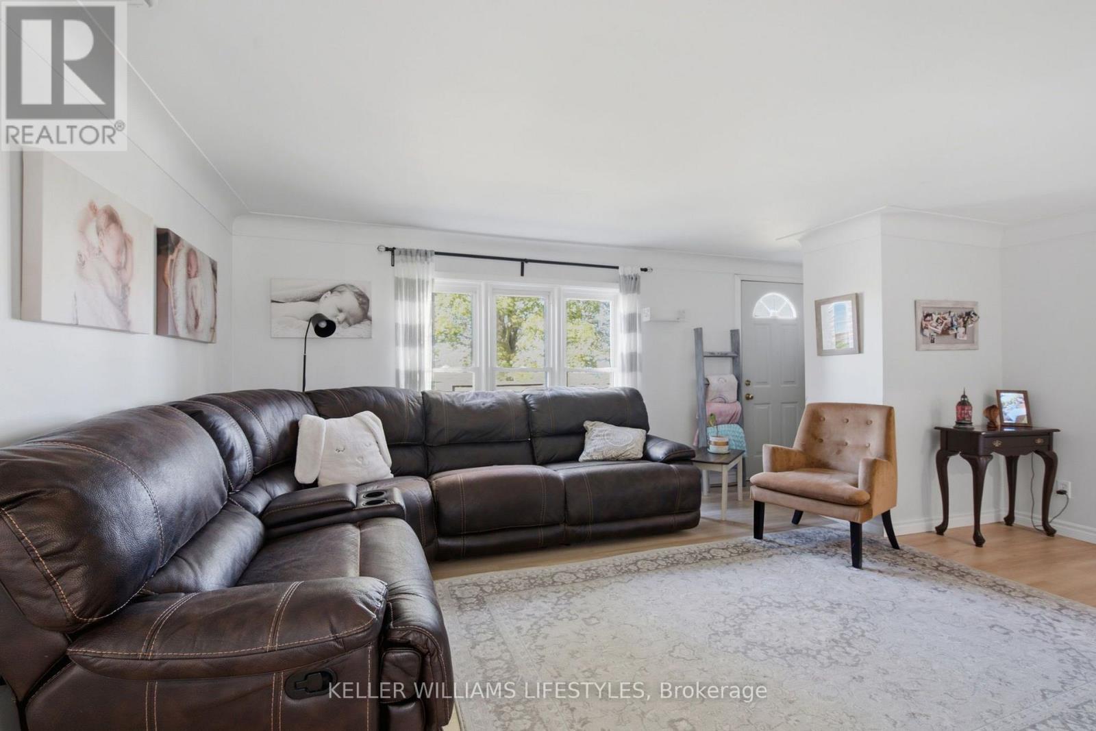 7512 FAIRVIEW ROAD - 7