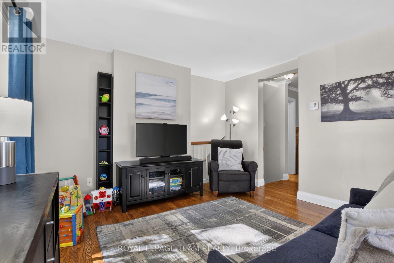 Commercial Properties for Sale in Ottawa – 1508 TANGUAY COURT – By Peter Sagos - Image 10