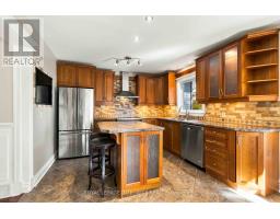 4 Berton Place, Ottawa, ON K2L3R8 Photo 23