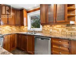 4 Berton Place, Ottawa, ON K2L3R8 Photo 24