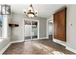 4 Berton Place, Ottawa, ON K2L3R8 Photo 28