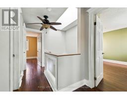 4 Berton Place, Ottawa, ON K2L3R8 Photo 31