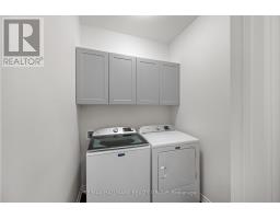 Laundry room - 325 Spreadwing Way, Ottawa, ON K1X0J5 Photo 7