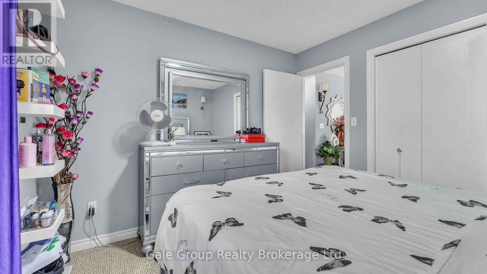 470 MARCONI BOULEVARD - 21