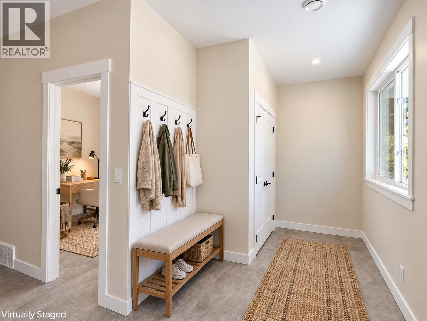 1450 21 Street NE, Salmon Arm - Image 1