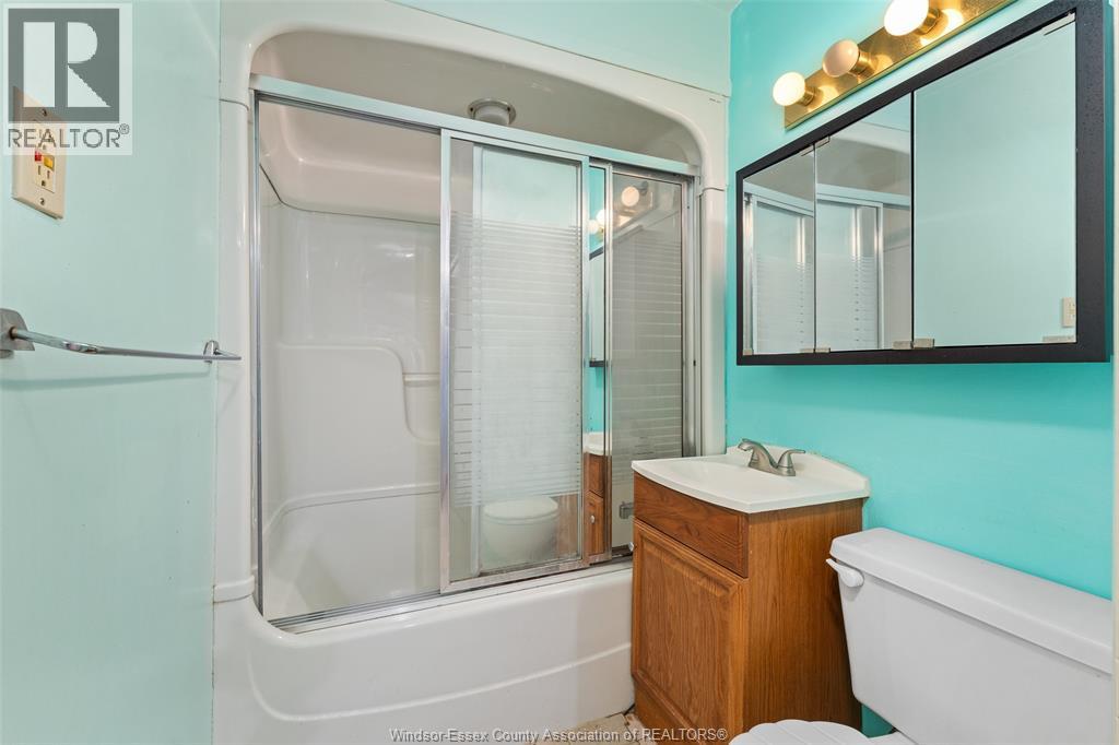 2567 KILDARE ROAD, Windsor — photo 10