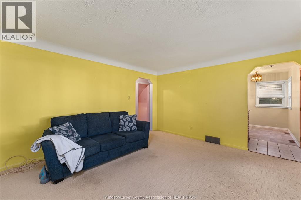 2567 KILDARE ROAD, Windsor — photo 4