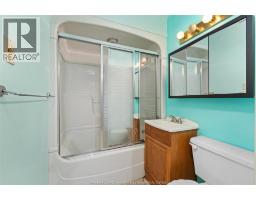 2567 Kildare Road, Windsor, ON N9W2Y4 Photo 10