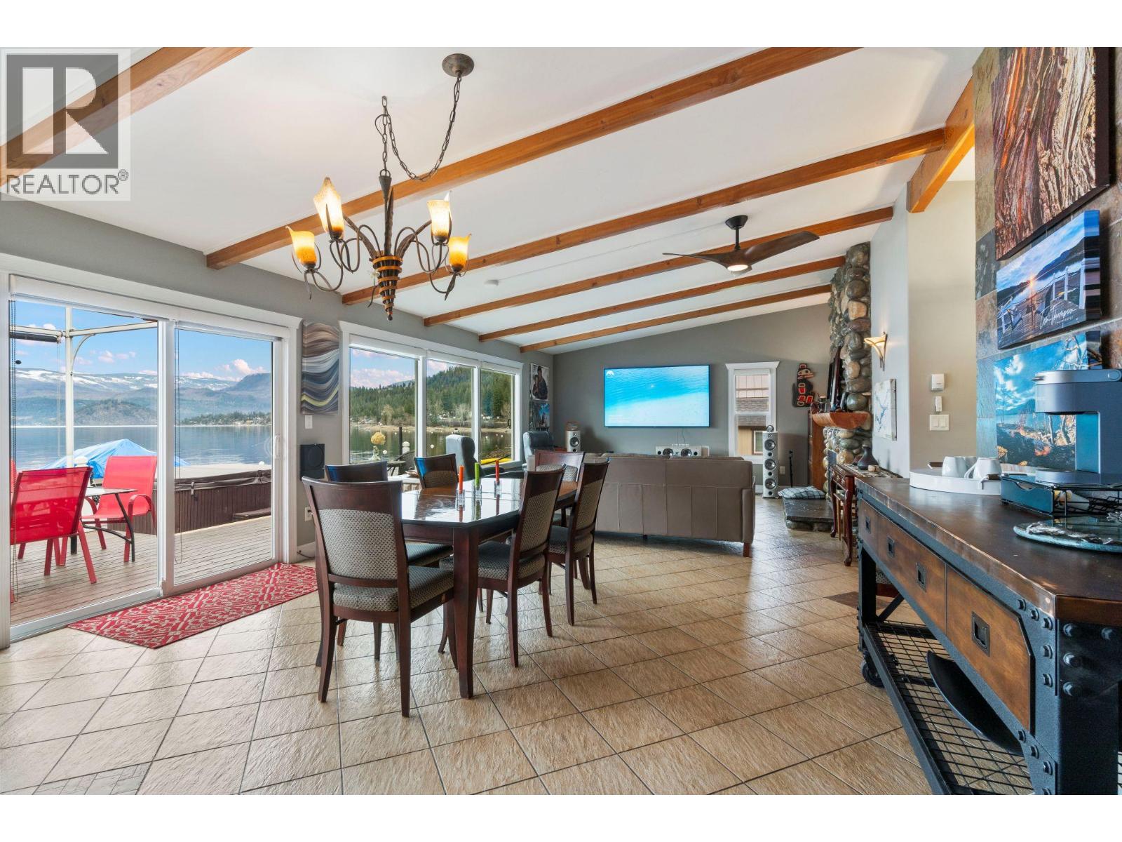 2009 Eagle Bay Road - 12