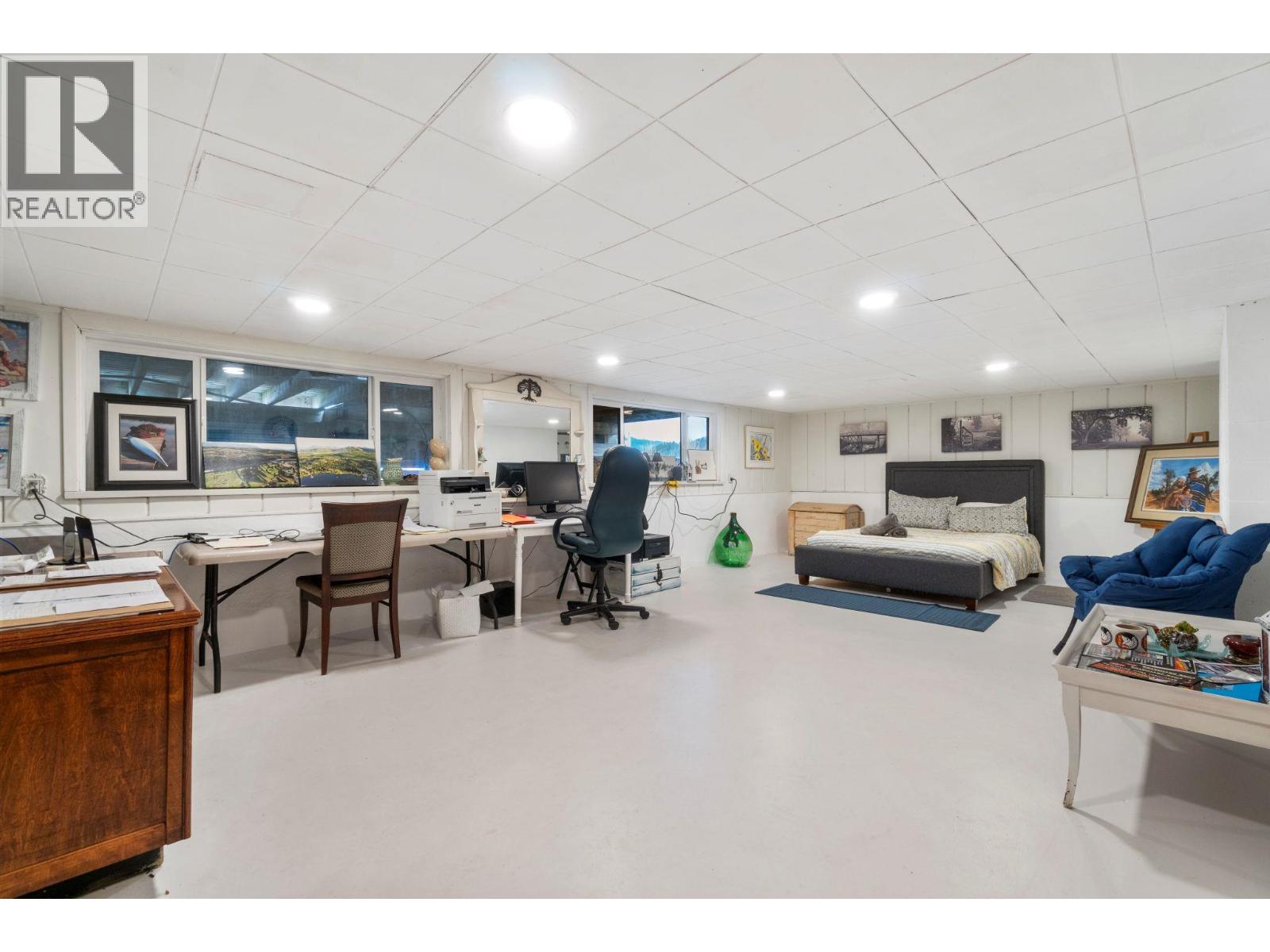 2009 Eagle Bay Road - 35